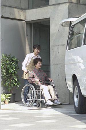 島田市でオルソケラトロジーを行う眼科
